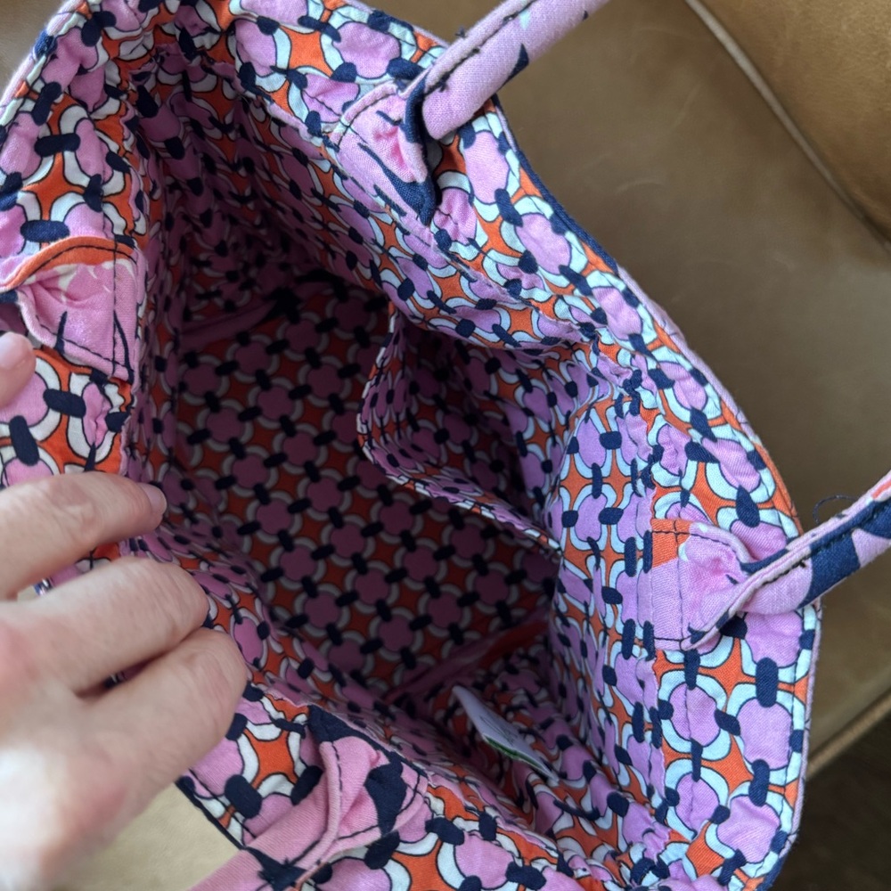 Vera Bradley Quilted Drawstring Tote Bag Floral Print Handbag Preppy Pink Navy - Picture 8 of 9